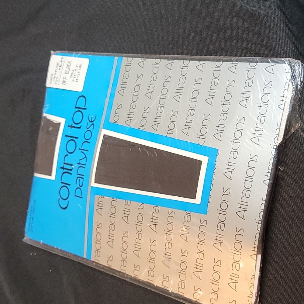 Attractions. Sandal foot control top pantyhose small